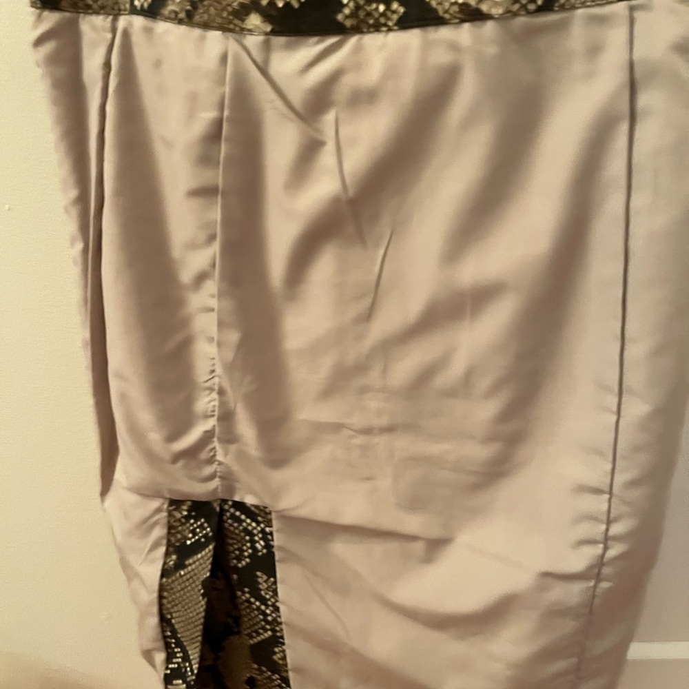 Altuzarra snake print lined skirt with front slit nwot - Picture 11 of 13